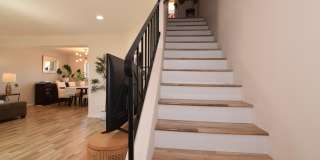 18550 Hatteras Street Gallery 12