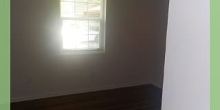 209 Lark Drive Gallery 2