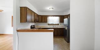 1217 Corvet Avenue Gallery 8