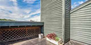 100 Kane Street Gallery 23