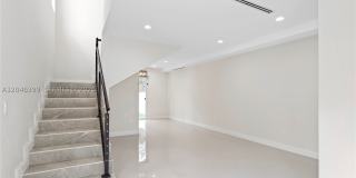 1252 NW 39th St Gallery 11