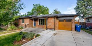 Spacious 4-Bedroom Home with Updated Kitchen, Finished Lower Level & Huge Backyard Spacious 4-Bedroom Home with Updated Kitchen, Finished Lower Level & Huge Backyard Gallery 1