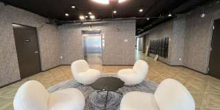 725 W Pratt Gallery 111