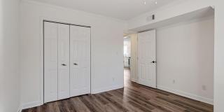 2306 Stafford Avenue Gallery 18