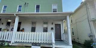 Alexander  37-39 Boone Gallery 1