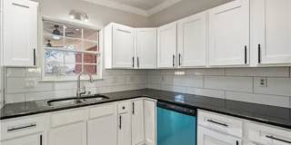 3 bed 2.5 bath single family home Gallery 14