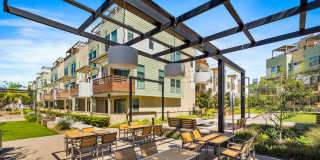 Gorgeous 4 Story Townhome Available in the Highly Desired 17 West Community! Gallery 45