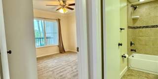 4620 BAY BOULEVARD Gallery 21