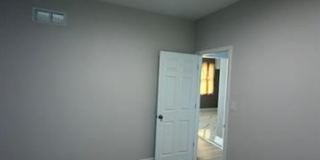 1341 & 1343 Seward Street Gallery 6