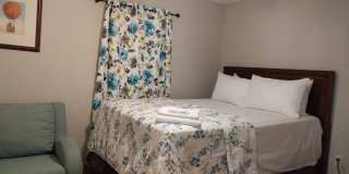 Welcome to Your Ideal Rental Retreat! Gallery 8
