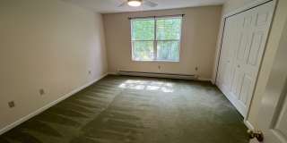 Spacious  South Burlington Townhouse for Rent - Available 7/1 Gallery 18