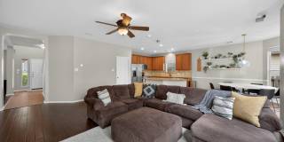 4847 Farber Dale Gallery 11