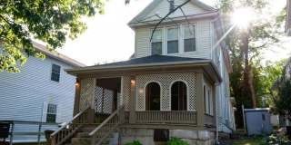 319 N. Lincoln Gallery 1