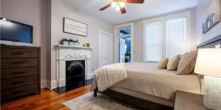Stunning South Side 3BR - Skyline Views, Master Suite & Finished 3rd Floor Gallery 19