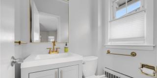 422 Wayland Avenue Gallery 15