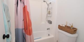 18550 Hatteras Street Gallery 17