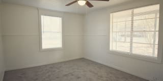 514 West Jefferson Street Gallery 11