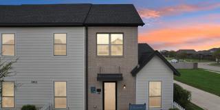 Townhomes at Princeton Meadows Gallery 27