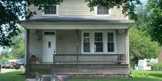 3 Bedroom 1.5 Bath House, Garage, West York SD Gallery 1