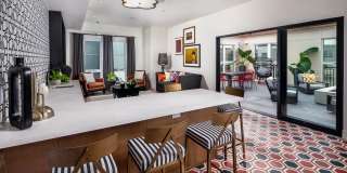 Azara Gallery 41