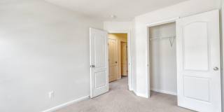22653 VIENNA GREEN Terrace Gallery 28