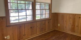 Charming Cottage Gallery 11