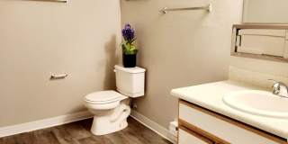 Glenbrooke Gallery 18