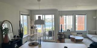 Lake Union View Condo! Gallery 9