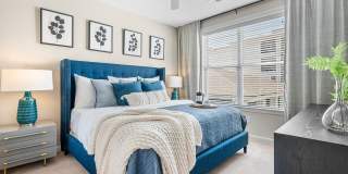 Rosalia Verdae - 55+ Active Adult Apartment Homes Gallery 17