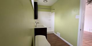 2713 HAMMONDS FERRY Gallery 11