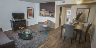 The Howard Gallery 23