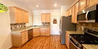 Great single-story two bedroom home in Sun City Aliante with golf course view Gallery 21