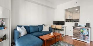 1 Nassau St Unit 1102 Gallery 1