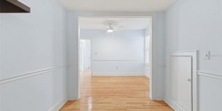 555 18TH AVENUE NE Gallery 21