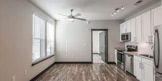 Vintage Gateway Apartments Gallery 55