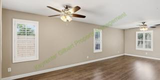 Beautiful Lyons Gate Home – 3 Bedroom + Office in Prime Gilbert Location! Gallery 8