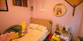 846 Huntington Ave. Gallery 7