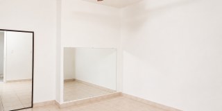 1850 West 56th Street Gallery 4
