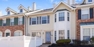 195 Darwin Lane Gallery 1