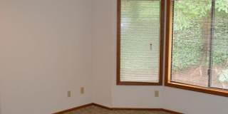 BEAUTIFUL 3 BEDROOM 3 BATH HOUSE LOCATED IN SOUTH SALEM Gallery 34