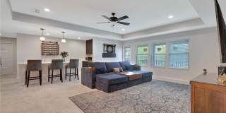 6Bds/7 Bths Massive Estate home overlooking a pond in an amenity-rich community Gallery 67
