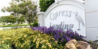 2 bedroom 2.5 bathroom Townhome in Cypress Landing Gallery 4
