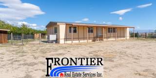 Newly Refreshened 3 Bed, 2 Bath manufactured home on Half Acre. Gallery 1