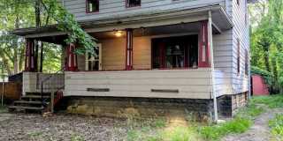 Three bedroom one bathroom home for rent Gallery 1