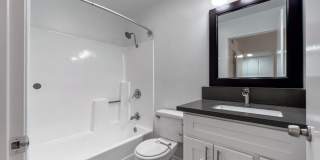 Gorgeous 2 Bed/2 bath apartment in excellent Sherman Oaks area! Gallery 20