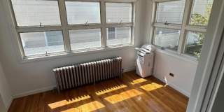 28 Hobbie Street Gallery 5