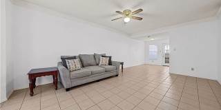 Charming 2/2 at Boardwalk Condominiums! Gallery 3