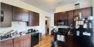 1714 Sunnyside Gallery 2