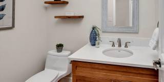 4Bd/2.5Ba Kirkland Home Gallery 19