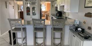 1628 SE 46th Street unit: 6 Gallery 5